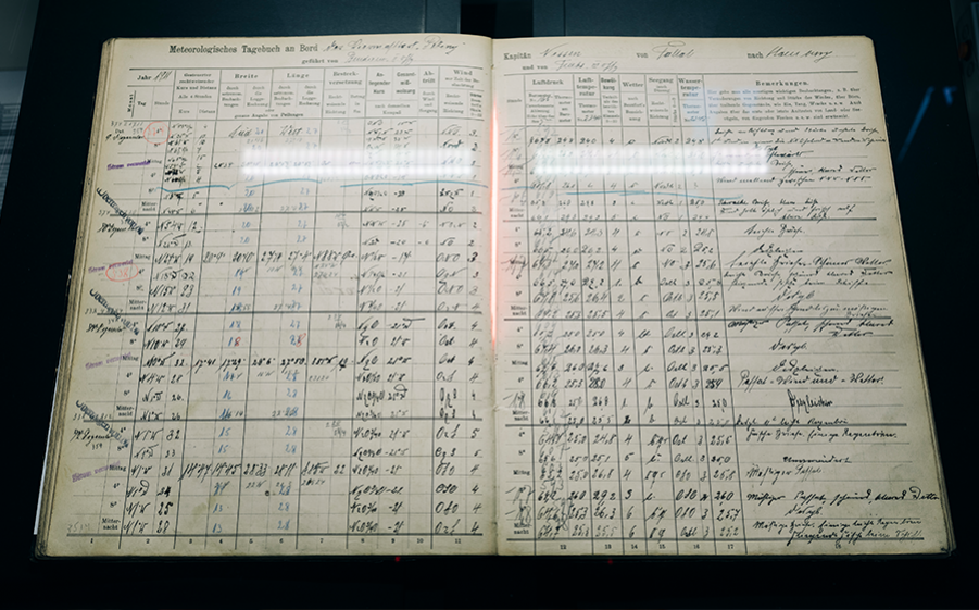 ic_medium_w900h560q60c_fuhrung-jan-richard-heinicke