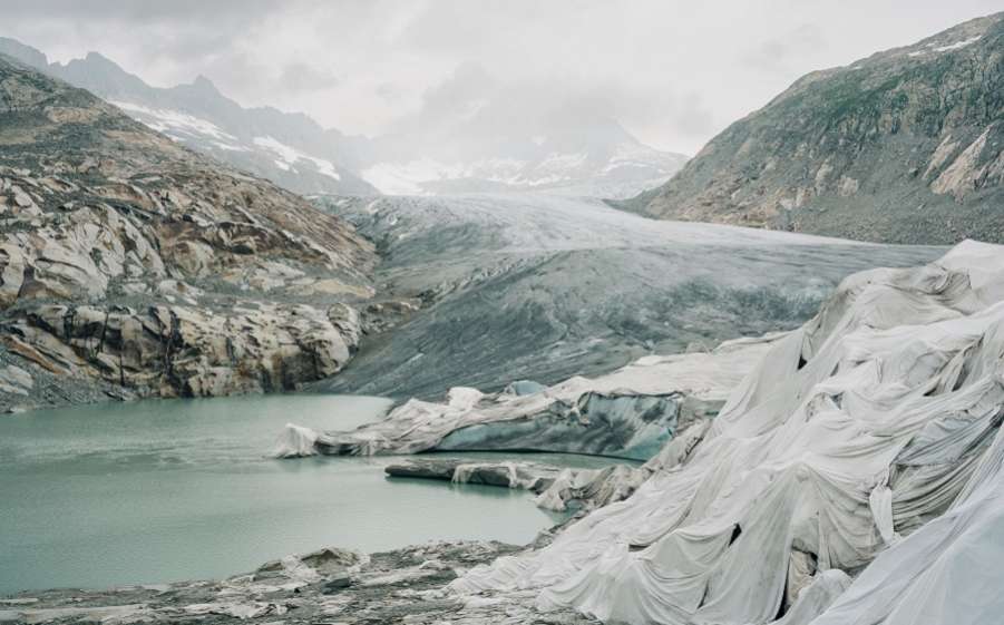 the_past_is_the_key_to_the_future_web